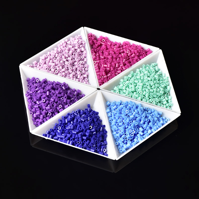 拼豆豆盘分豆盘PP环保材质三角形豆盘圆形豆盘白色拼豆分装收纳盘