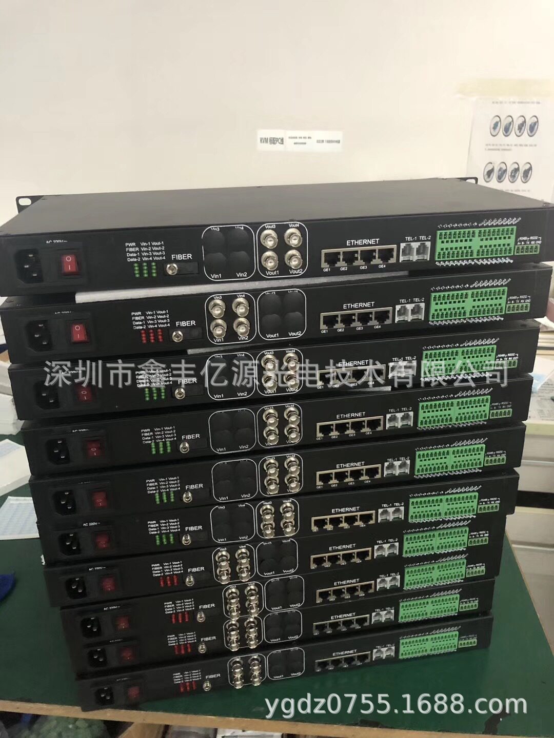 4路视频8路双向开关量1路双向485+1路232+2路电话4路千兆网光端机