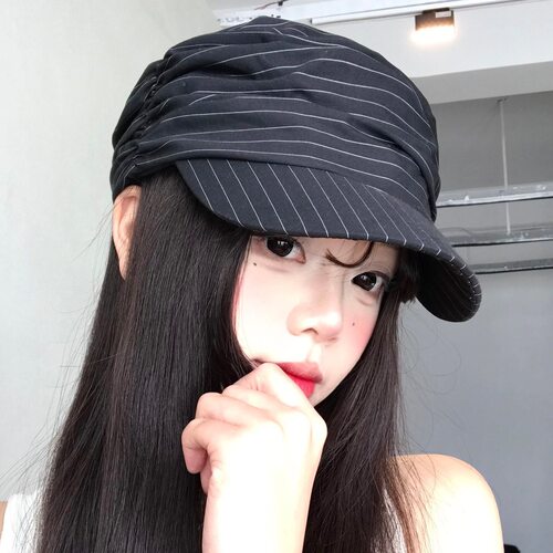 35格帽饰三五褶皱黑色条