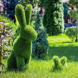 大型动植物工艺品雕塑人造户外公园广场草雕景观仿真绿雕造型组合