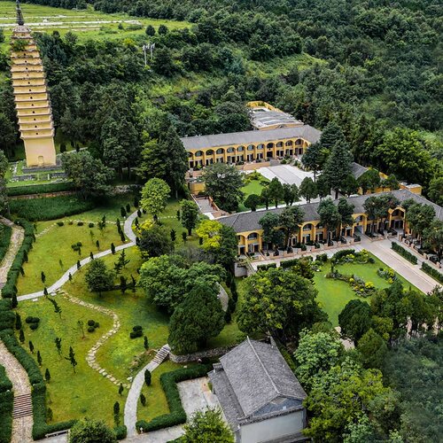 【618】大理古城花间府·松语2-3晚连住含早+花园旅拍+儿童乐园
