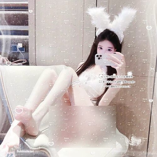 po汪月10张性感御姐长腿身段图定制甜御纯欲风少女头像定制圈头像