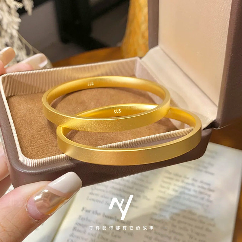 越南沙金周家同款古法平面四方如遇素圈手镯仿真金色磨砂手环女