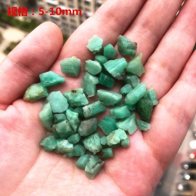 祖母绿小A级天然观赏矿物宝石矿石标本diy饰品裸石原石收藏石摆件