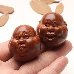 厂家直供巴西大橄榄核手工雕刻人生百态手球核雕人物保健球把玩件