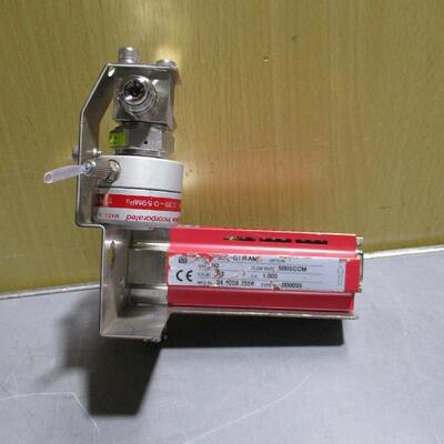 HORIBA STEC SEC-G111AMC N2 500SCCM FUJIKIN 0.39 ~ 0.59kgf N.