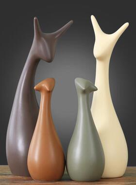 ins北欧摆件一家三四口陶瓷家居创意客厅电视酒柜现代轻奢装饰品