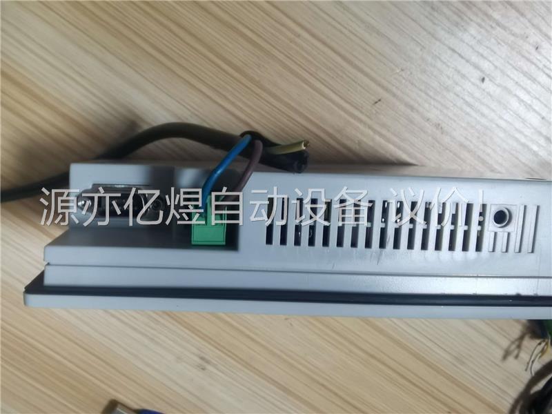 信捷正品文本显示器OP320-DV24V3W(议价)