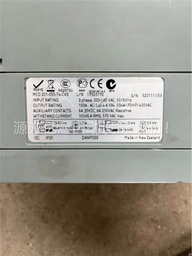 丹佛斯软启动器MCD 201-055-T4-CV3 拆机下来(议价)