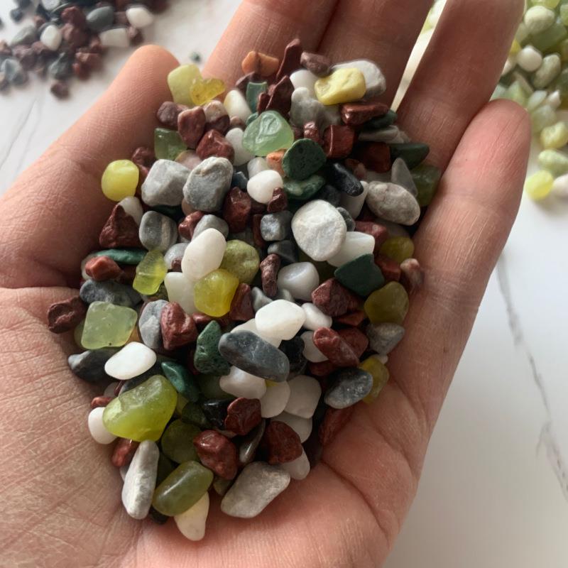 机制水洗彩色石子水族五彩石园林铺路水洗石碎石子现货供应