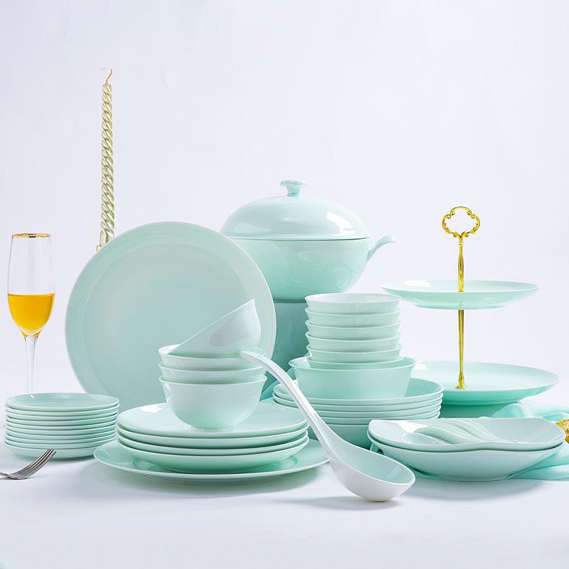 青瓷骨瓷碗碟套装家用欧式景德镇陶瓷餐具套装碗盘简约组合