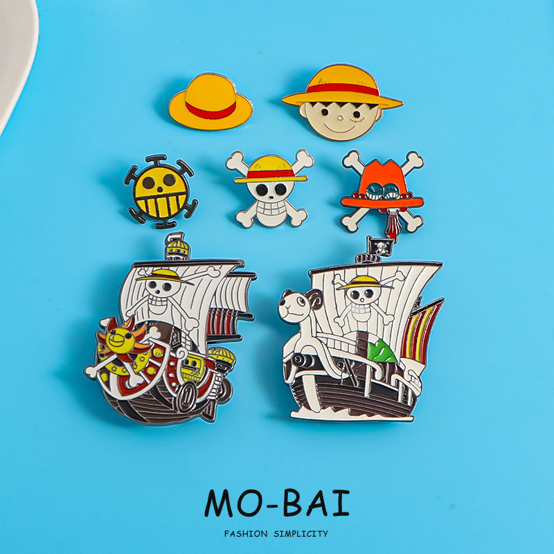 海贼王路飞草帽胸针航海王强者天下电影周边金属卡通徽章包包配饰