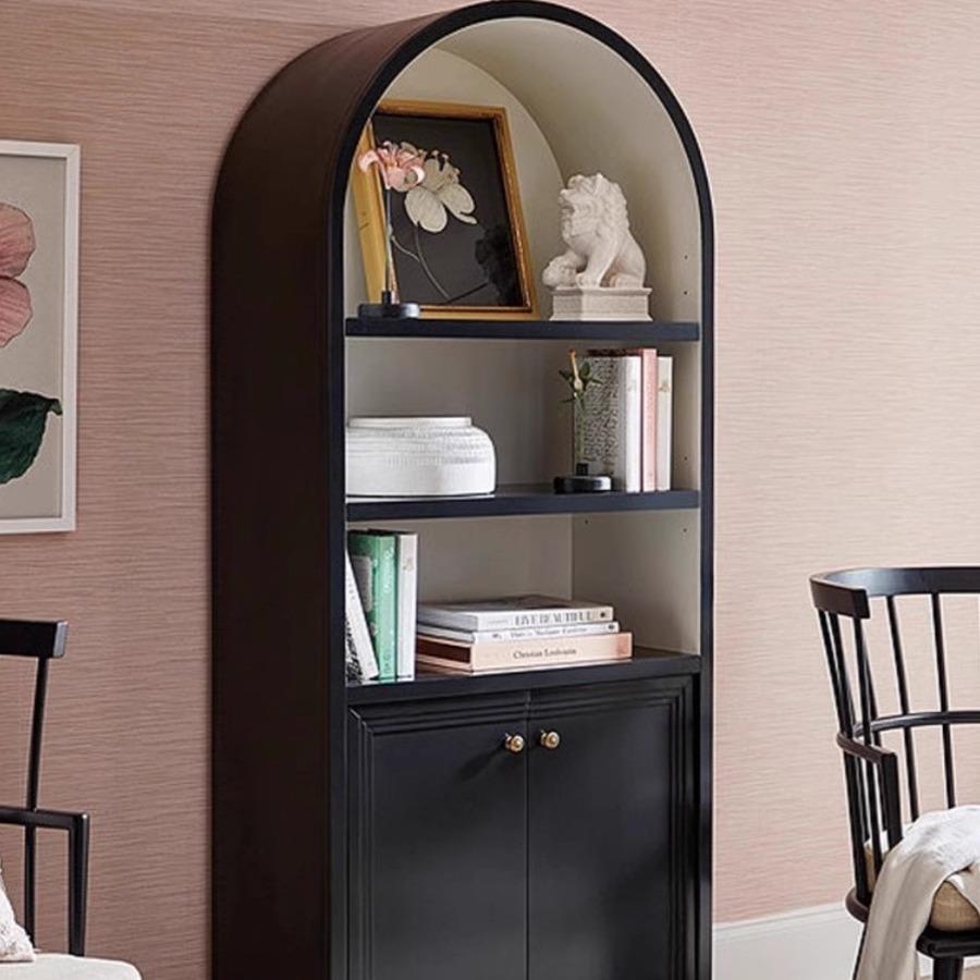 法式复古实木书柜落地白色拱形玻璃门家用客厅酒柜储物柜一体靠墙