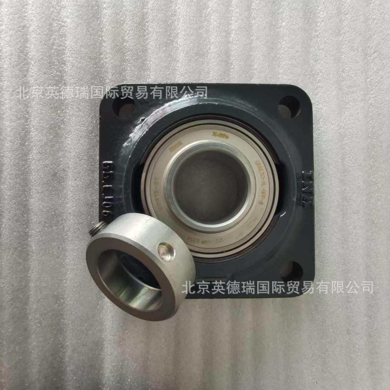 PCJ30-XL-N四螺栓法兰式轴承座铸铁带偏心套P型密封13718759678