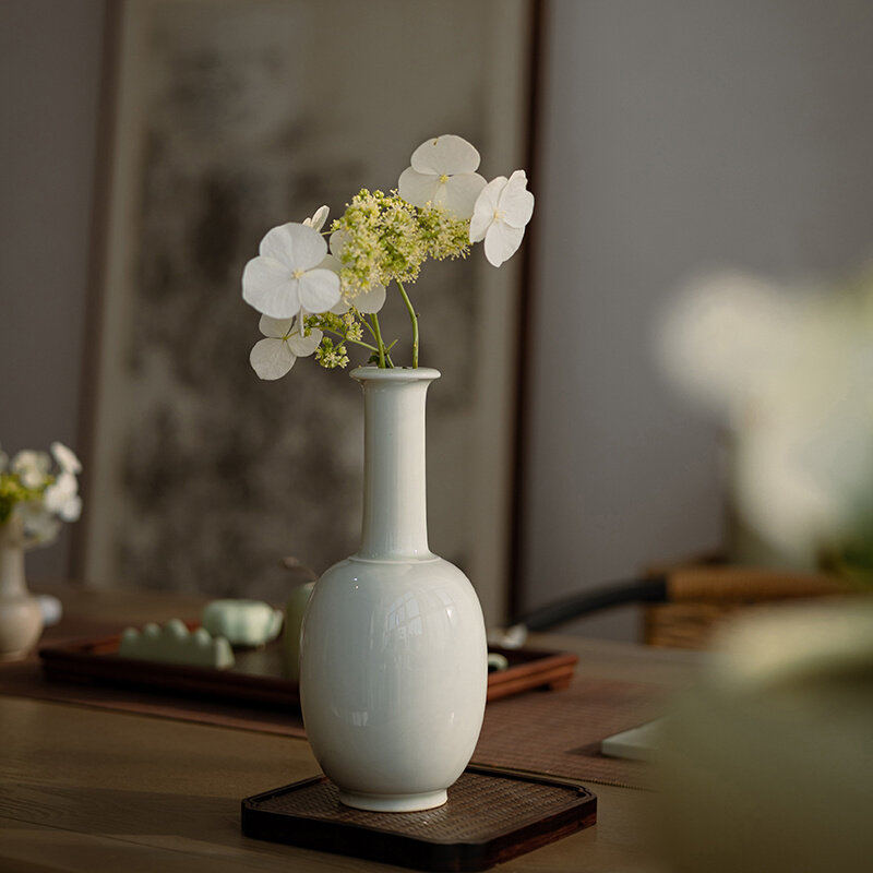 景德镇清灰釉陶瓷花瓶仿唐长颈瓶客厅书房插花装饰品家居瓷瓶摆件