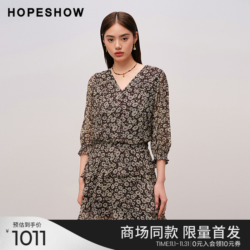 红袖商场同款HOPESHOW2025秋新款女装印花荷叶边拼接V领连衣裙