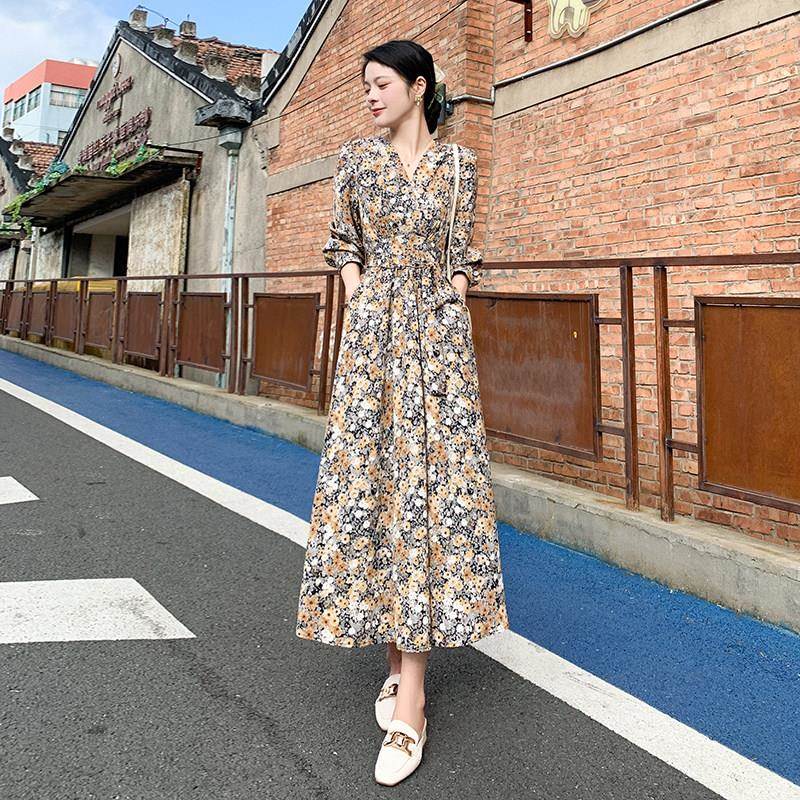 法国Rouje Dsyle长袖连衣裙女装春季款气质V领收腰显瘦碎花长裙子