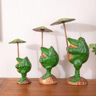 东南亚风全实木青蛙打伞桌面摆件玄关电视柜办公室装饰品客厅创意