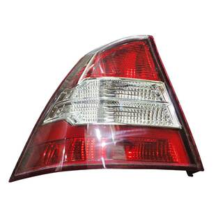 13404BA 适用福特福克斯09 8M59 后尾灯刹车灯 13405AD 3厢