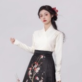 寒山 配马面裙 上衣新中式 云涧山原创 改良斜襟盘扣刺绣衬衫 女