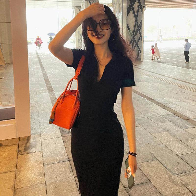 FAshi 夏季新款黑色V领修身显瘦包臀长裙性感别致Polo领连衣裙女