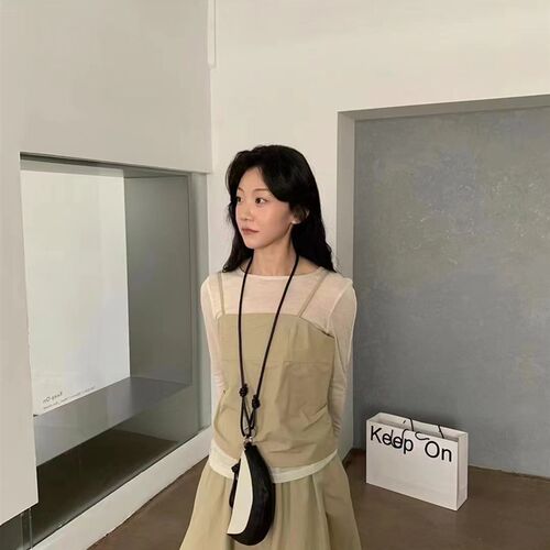 RN2024秋季时尚减龄三件套长z袖打底衫吊带高腰宽松半身裙减龄套