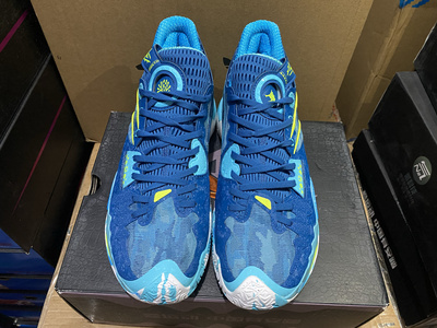 安踏 狂潮5 氮科技 蓝色 男女同款 缓震耐磨实战篮球鞋