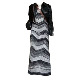 大码胖mm甜酷辣妹风黑色短款皮衣外套春季撞色条纹吊带连衣裙套装