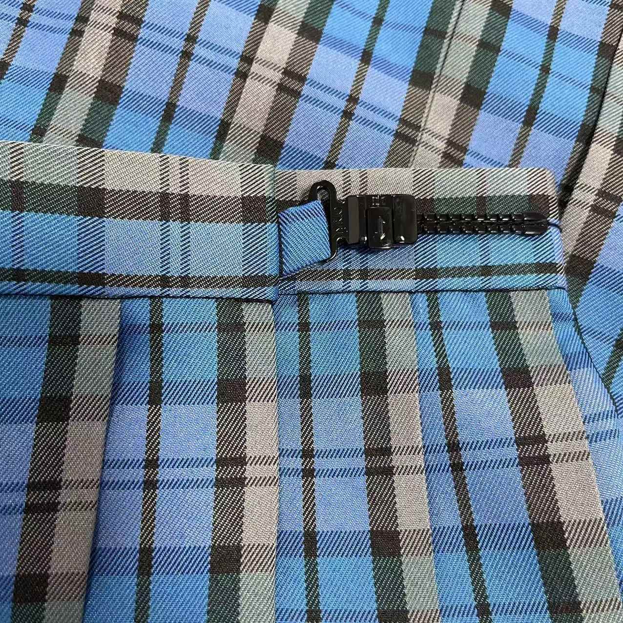 原创凉飕飕格子短裙格裙同格校供