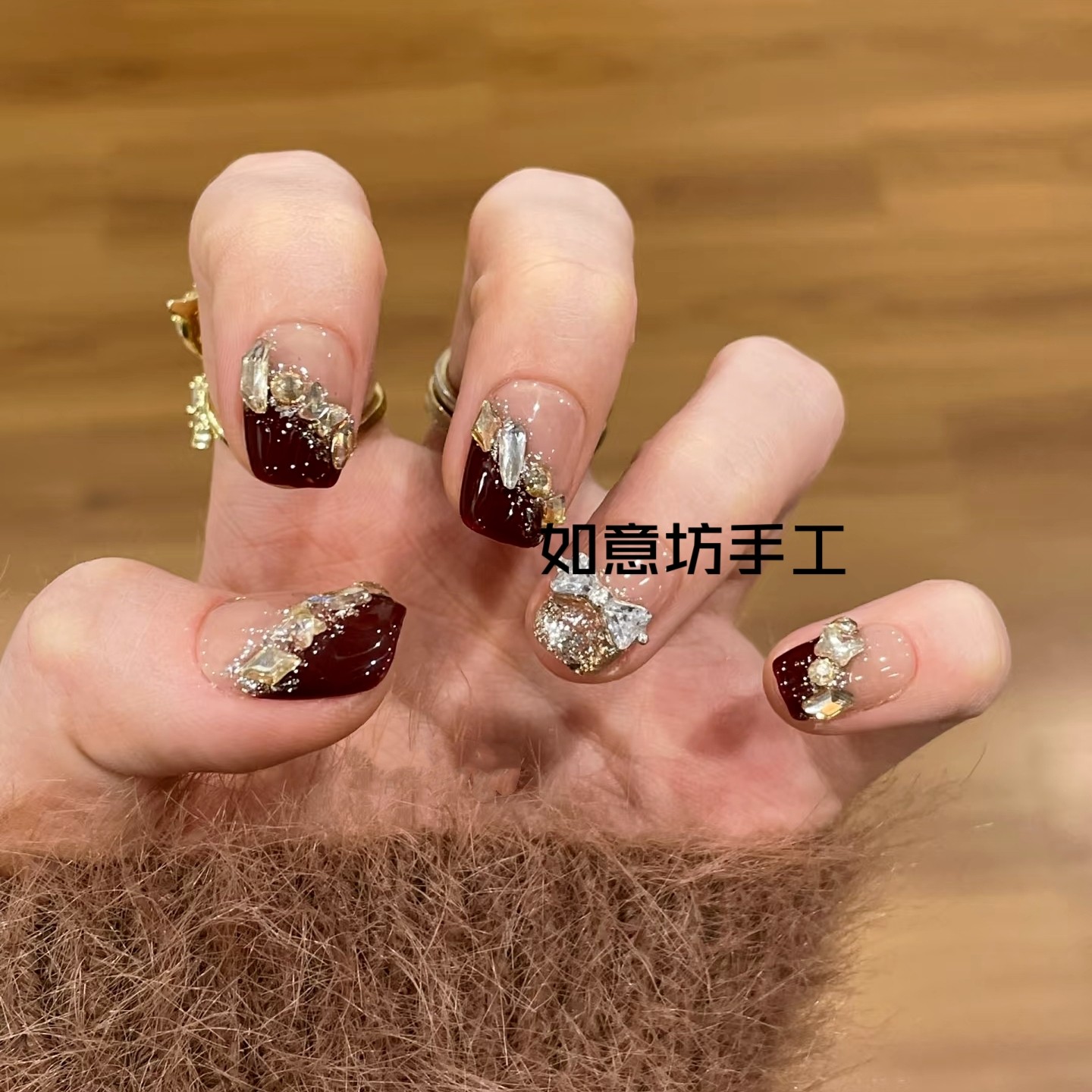 醉红颜/爆闪香槟钻手工穿戴甲蝴蝶结秋冬气质新年红显白美甲贴片i