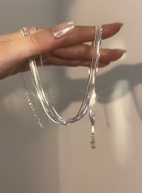 多层流苏闪光项链女高级感轻奢小众复古气质锁骨链颈链2023新款潮