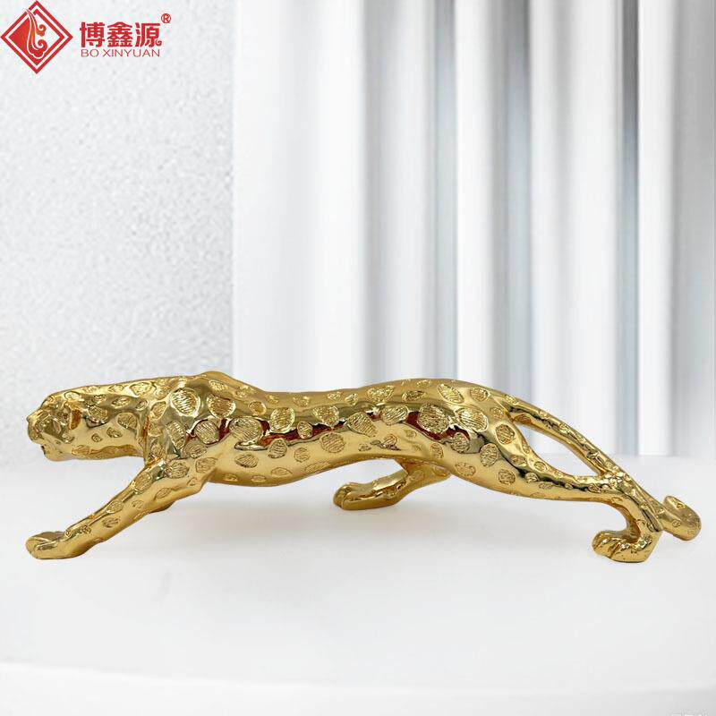欧式轻奢金色电镀树脂金钱豹动物雕塑摆件玄关客厅酒店家居装饰品