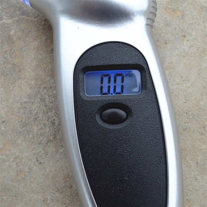 厂家车载测试测汽车轮胎胎压表液晶数显示气压表电子数显胎压计
