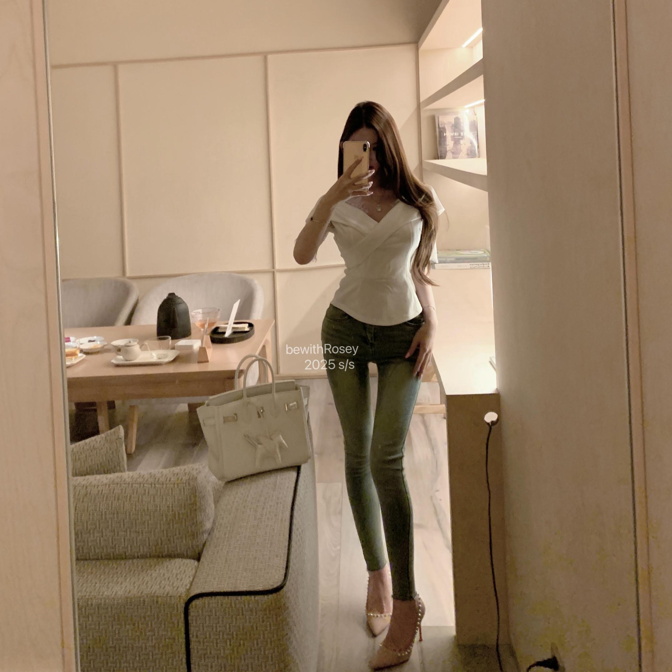 bewithRosey【打造酒杯腿】自带丰胯水洗蓝显瘦牛仔裤修身小脚裤