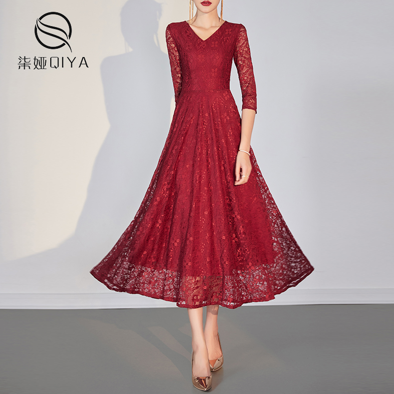 2025春季新款红色长裙收腰修身显瘦V领气质蕾丝大摆初春连衣裙女
