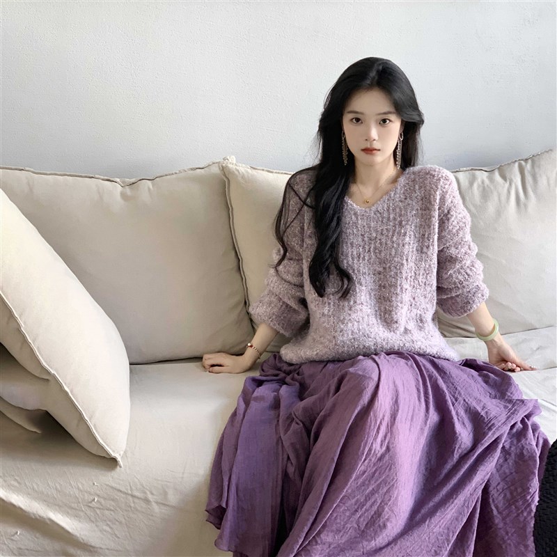 一罐杏仁桃2024秋冬季新款慵懒风软糯浅L紫色毛衣女落肩针织衫上
