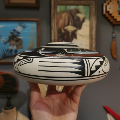 1985年美国新墨西哥州印第安纳瓦霍部落手工美式复古超大矮胖陶罐
