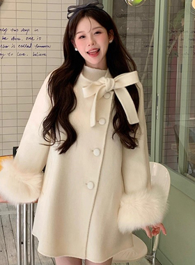 富家千金风法式复古斗篷大衣蝴蝶结白色加厚毛呢保暖外套秋冬季女
