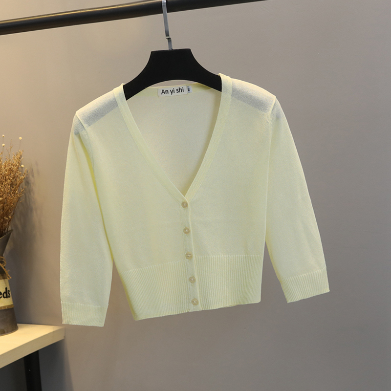 冰丝短款开衫女针织衫夏季新款V领中袖修身高腰小披肩超薄防嗮衫