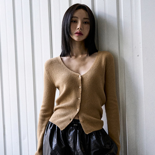 Mathieu显瘦针织打底衫女