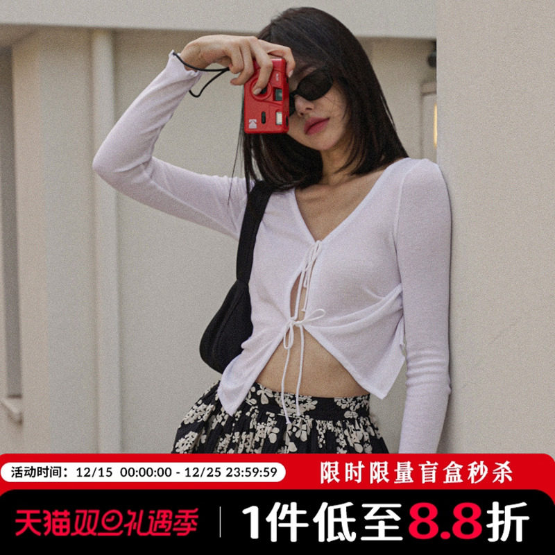 Mathieu性感镂空针织衫