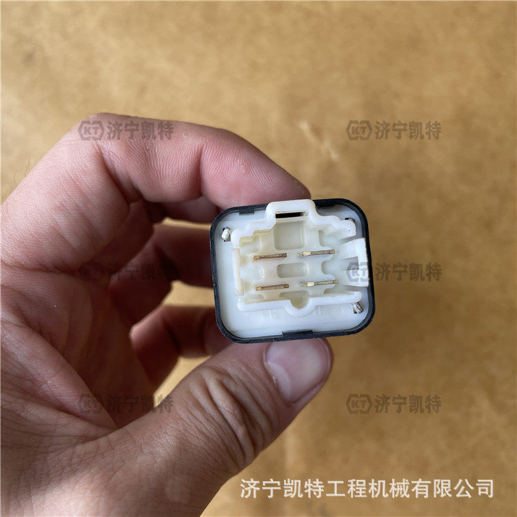 工程机械继电器056700-8170 24V DENSO白色四脚RELAY空调专用,橡塑材料及制品,其他塑料制品,淘宝优惠券,粉丝福利购,淘宝优惠卷