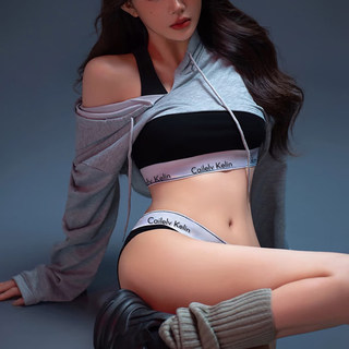 宽肩吊带背心女夏季薄款带胸垫黑色内搭打底外穿遮副乳方领上衣