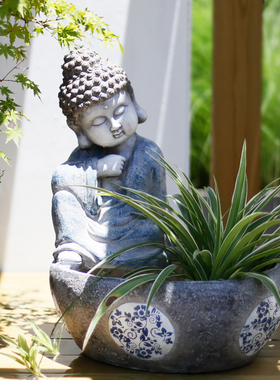 小佛像阳台花盆草造景禅意