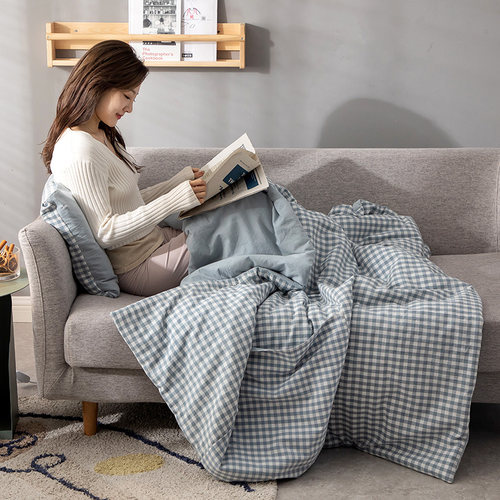 纯棉抱枕被子两用夏季全棉车用午睡枕头办公室二合一折叠空调毯子