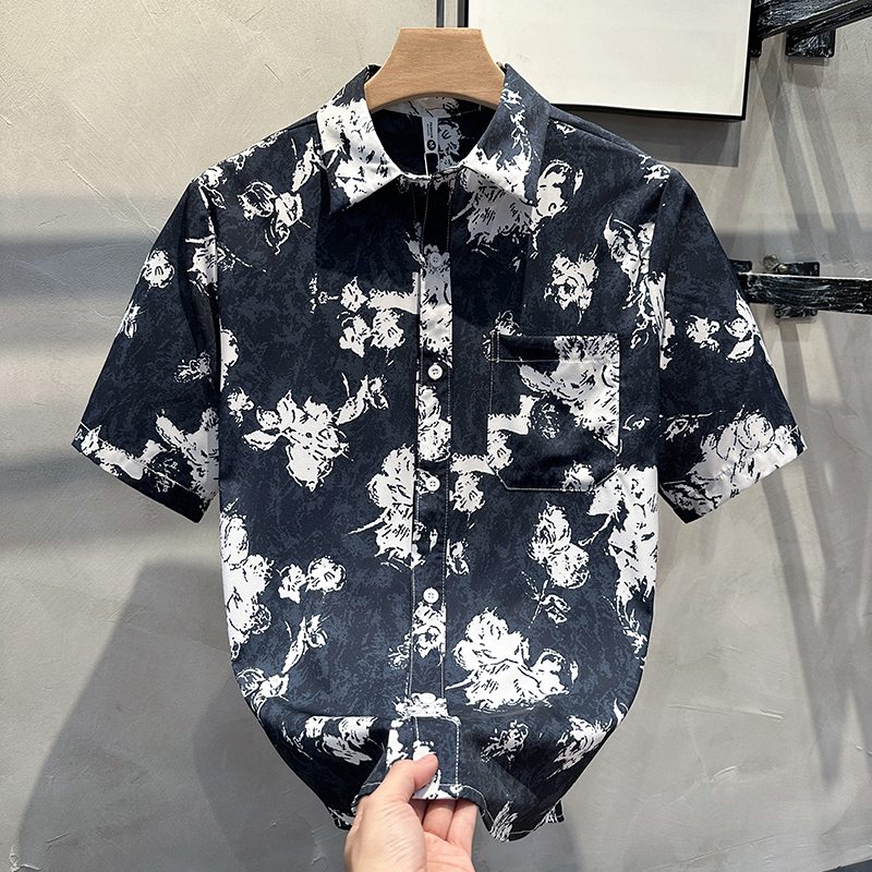 尖领短袖潮印花衬衫男