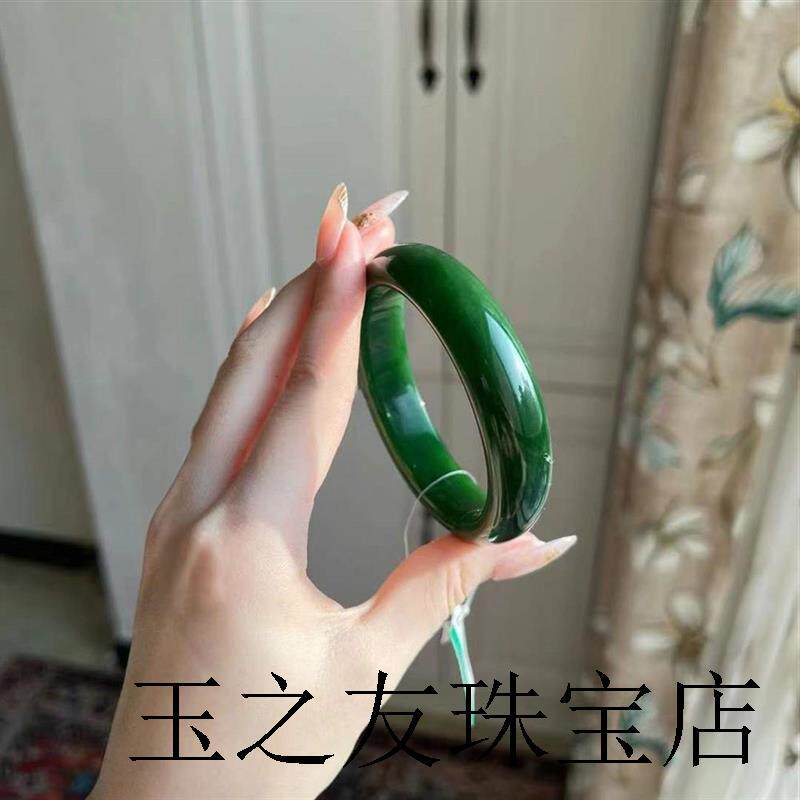 新疆和田玉菠菜绿扁条玉手镯女款碧绿高端老坑送妈妈礼物正圈玉镯