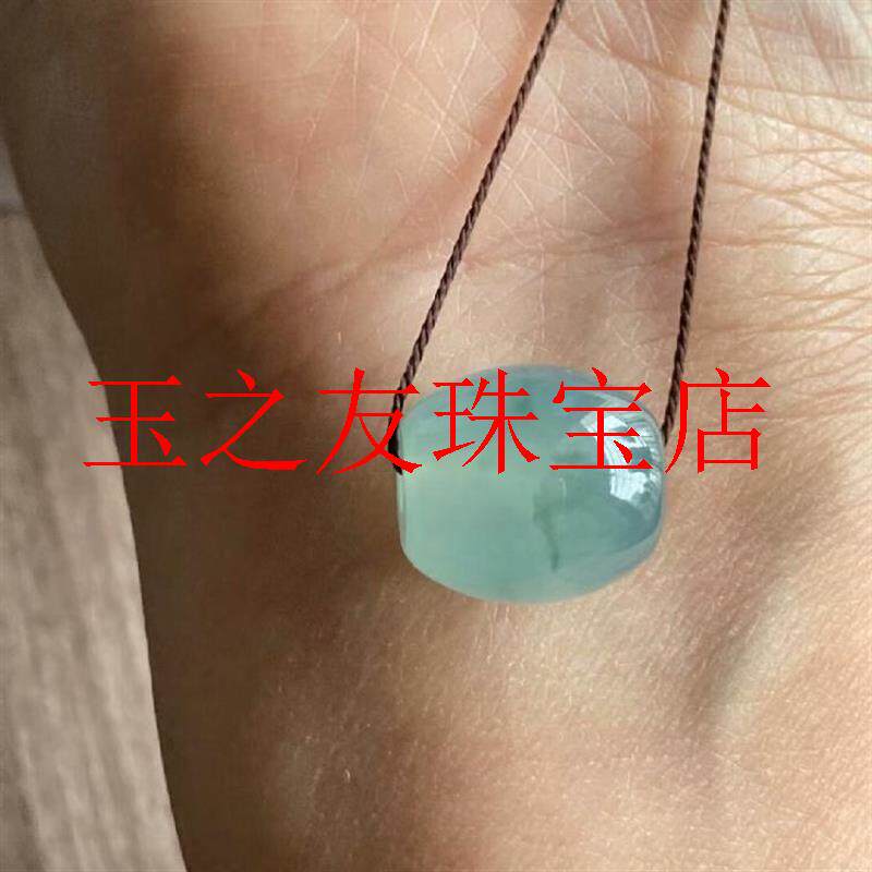 缅甸翡翠色冰种晴水路路通吊坠转运珠青白玉挂件冰透桶珠锁骨项链