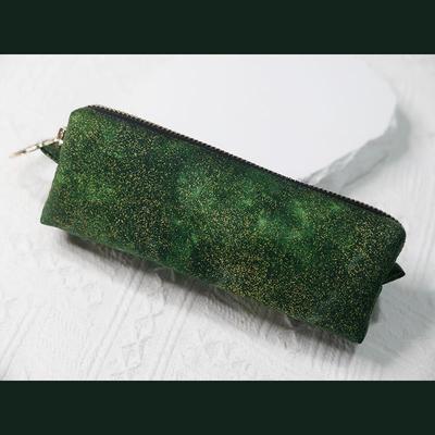 躲在耳里|唫|高级烫金绿色星空大学生工作笔袋化妆刷包独特