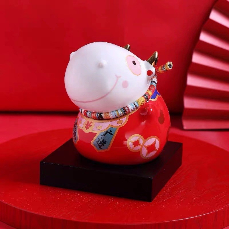 陶瓷牛存钱罐创意生肖牛储钱罐客厅柜台摆件公司会议年会定制礼品